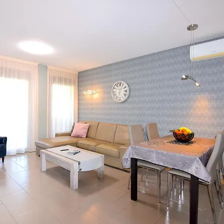 Apartment Magnifico En Oasis